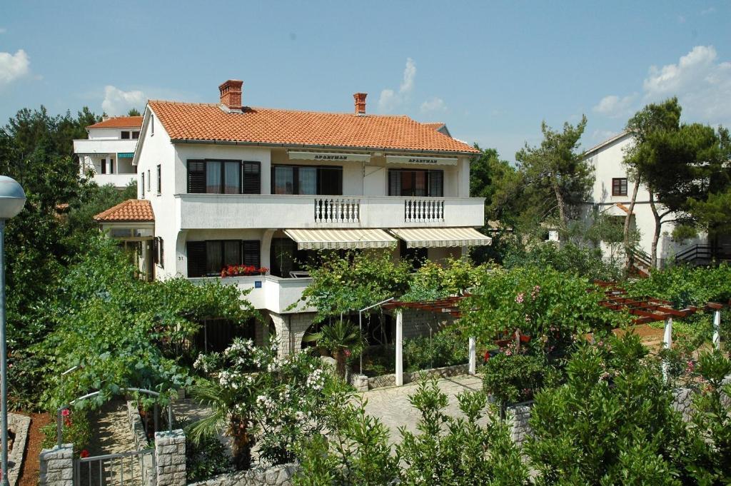 Apartments Jurina Krk Town Zewnętrze zdjęcie